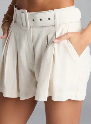 Windsor Looking Chic Belted Trouser Shorts With Linen thumbnail 1