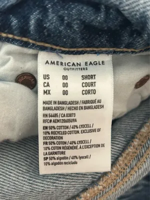 Super High-Rise Baggy Wide-Leg American Eagle Jeans thumbnail 3