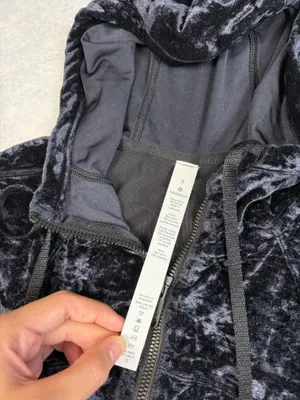Lululemon Black Crushed Velvet Velour Three Piece Set thumbnail 3