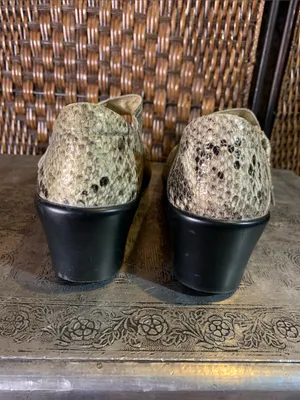 Alegria Leather Snakeskin Print Mary Jane’s Size 39 thumbnail 4