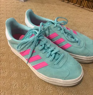Gazelle Adidas Sneakers thumbnail 1