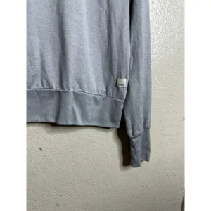 Vuori Daydream Crew Pullover Top size S Heather Grey Ultralightweight thumbnail 3
