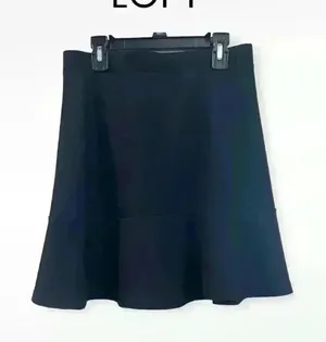 🆕LOFT Black, Ponte Flippy Skirt-Size XS. thumbnail 1