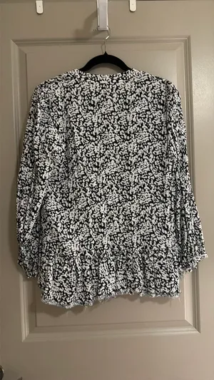ZARA Blouse Women’s thumbnail 2