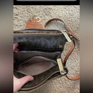 Michael Kors crossbody flap purse thumbnail 5