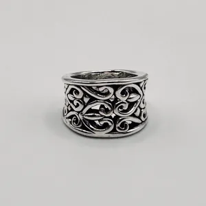 Vintage Celtic Knot Trinity Scroll
Simple Plain Ring size 6.5 and 1.5 cm Silver thumbnail 1