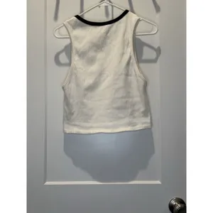 Alice & Olivia Woman’s White Black Ribbed Cropped Andre Tank Top Large Crew thumbnail 5