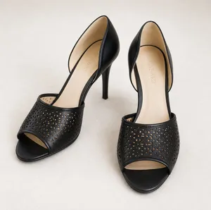 Nine West Heel, Size 8.5 thumbnail 1