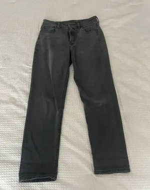 American Eagle Outfitters Stretch Mom Jeans thumbnail 1