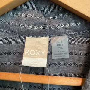 NWT Roxy Crazy Whisper Long‎ Sleeve Shirt Dress Size Small thumbnail 8