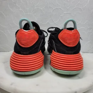 Nike Air Max 2090 Running Shoes Womens 6.5 Black Glacier Ice Bright Crimson thumbnail 8