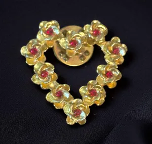 Vintage gold tone Loving Rose tac pin thumbnail 1