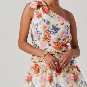 ASTR the Label One Shoulder Tiered Maxi Dress White Coral Floral Small NWT thumbnail 3
