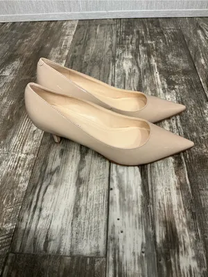 Marc Fisher Beige Patent Pointed-Toe Kitten Heel Pumps thumbnail 6