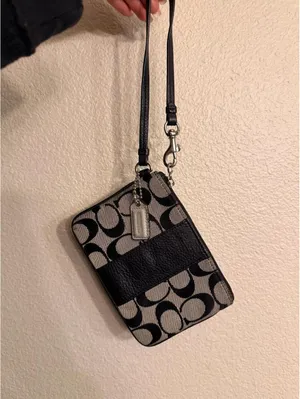 Vintage Black and Gray Coach Wristlet thumbnail 3