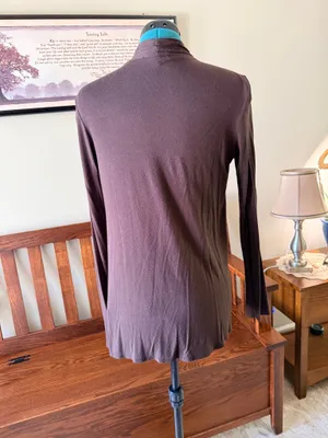 Emma's Closet Brown Solid V-Neck Open Front Long Sleeve Cardigan Women's M thumbnail 3