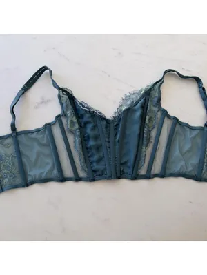 Victoria’s Secret corset bra thumbnail 4