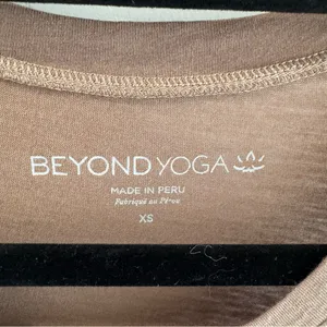 NWT Beyond Yoga Brown Side‎ Tie Tank Top XS thumbnail 2