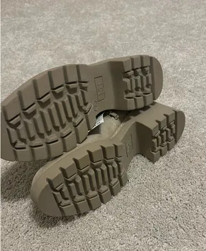 No Boundaries Beige boots thumbnail 3