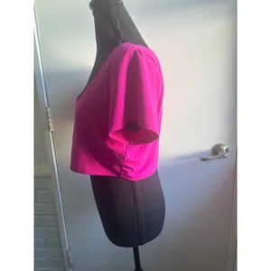 HATCH Maternity The Body Cropped Tee large athleisure gorpcore layered luxury thumbnail 3