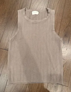 Dreamers Ribbed Sleeveless Tank - Taupe Size M/L - C27-175 thumbnail 1
