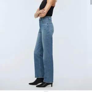 Madewell ‘90s straight Classic Blue light wash Women's Jeans size 29! thumbnail 11