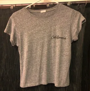 PacSun Crop Top thumbnail 1