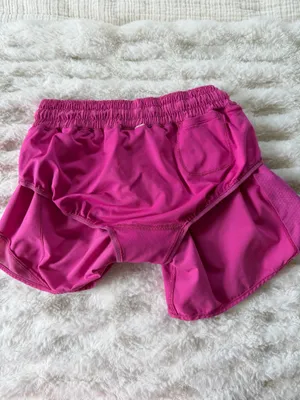 Lululemon Hotty Hot Shorts Sonic Pink 4” Low Rise Size 4 thumbnail 5