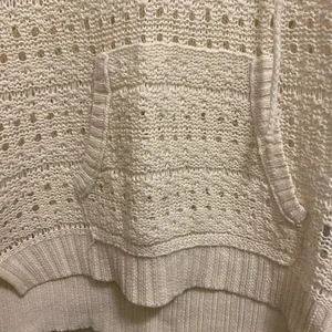 American Eagle Womens Hooded Crochet Knit Sweater S Ivory Cream Short Sleeve thumbnail 4