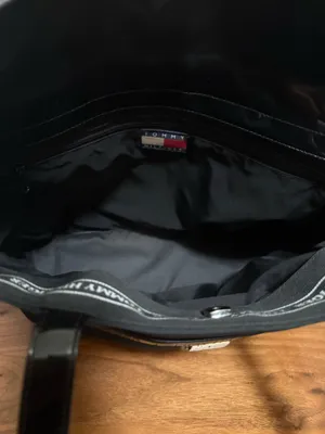 Tommy Hilfiger Black Tote Bag thumbnail 14