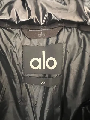 Alo Yoga Glossy Stunner Puffer Hooded Jacket Fall Coat Black Size XS thumbnail 8