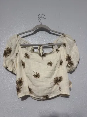 Altar'd State Floral Puff Sleeve Crop Top Cream Sage Green Cottagecore Boho S thumbnail 2
