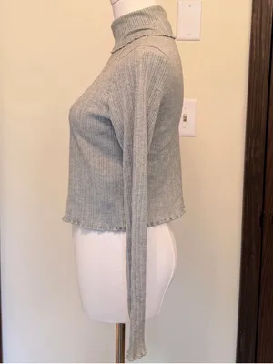 Madewell light green lettuce edge hem long sleeve turtleneck top thumbnail 7