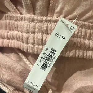 PINK Victoria's Secret Ivy Fleece Curve Hem Shorts thumbnail 4