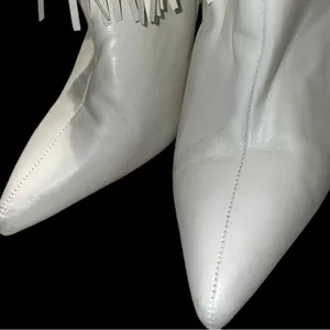 White super cute urban cowgirl style double fringed heeled boots! thumbnail 7