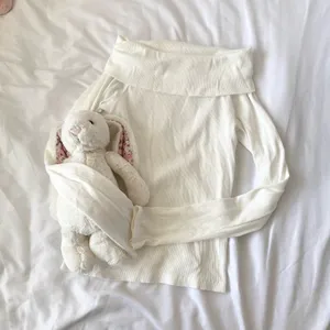 Brandy Melville Gaia Top thumbnail 2