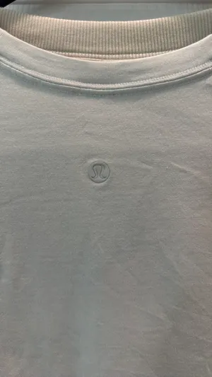 Lululemon Short Sleeve Shirt thumbnail 3