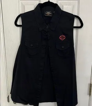 Harley-Davidson Black Sleeveless Shirt with Pink Emblem thumbnail 1