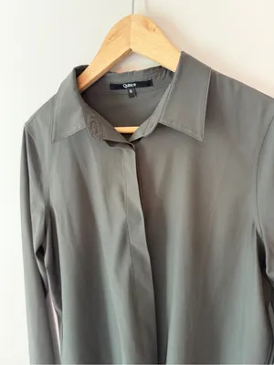 Quince Performance Tech Button-Down Long Sleeve Blouse Loose Fit Small Grey thumbnail 6