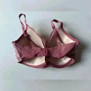 Victoria's Secret Women’s Plunge Dusty Rose Gold Metallic Pink Bra Size‎ 34 DD thumbnail 2