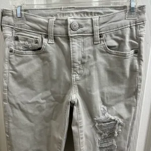 NWOT American Eagle Ripped & Distressed Super Stretch Jeans Gray/Beige Size 2 XS thumbnail 2