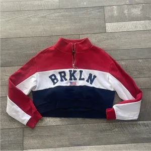 H&M Divided Size Small Red, White, & Blue Brooklyn 1/4 Zip Pullover Sweatshirt thumbnail 6