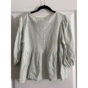Anthropologie Mint Green Amorina Babydoll Top Textured‎ Puff Sleeve Small thumbnail 7
