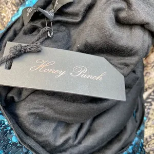 Honey Punch Sequin Dress NWT thumbnail 10