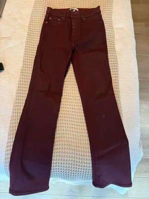 Vervet Jeans Skinny Straight Leg Bella Stretch Burgundy Size 24 thumbnail 3