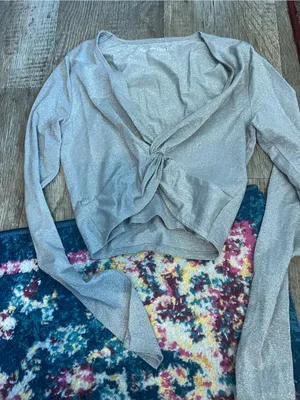 Abercrombie Shimmer Knot-Front Long Sleeve Top - Gray thumbnail 4