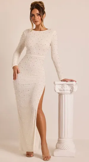NWT‎ Oh Polly Vienna White Pearl Beaded Backless Maxi Dress Size US 0 thumbnail 1
