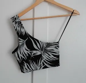 Zara Black & White One-Shoulder Palm-Print Crop Top thumbnail 1
