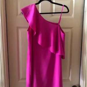 The Clothing Exchange Company Pretty In Pink One Shoulder thumbnail 3