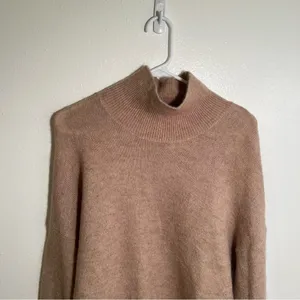 H&M Women's Size 4 Mohair-Blend Polo-Neck Jumper Sweater‎ Light Beige Wool thumbnail 3